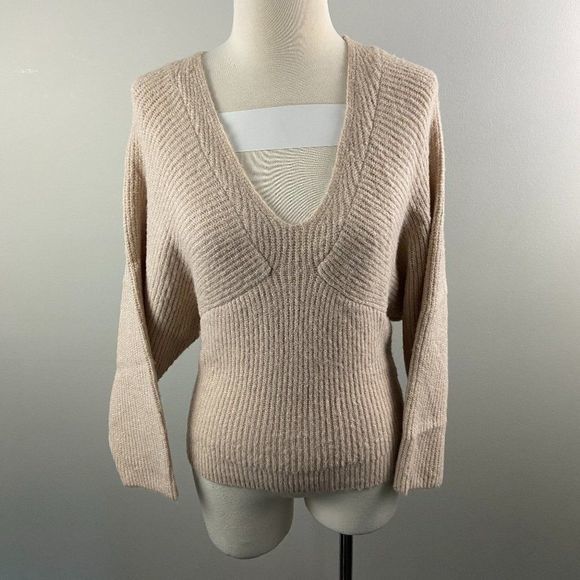 NWT LEITH‎ Tan Memoir V Neck Sweater (XS) - Picture 2 of 8